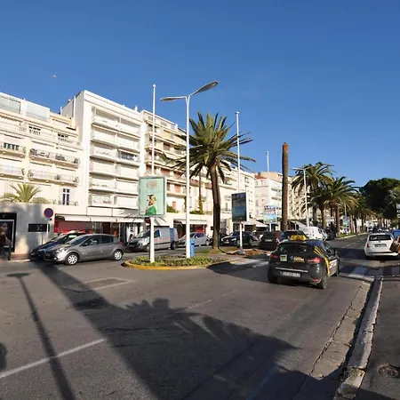 1 Bedroom Amazing In Appartement Cannes